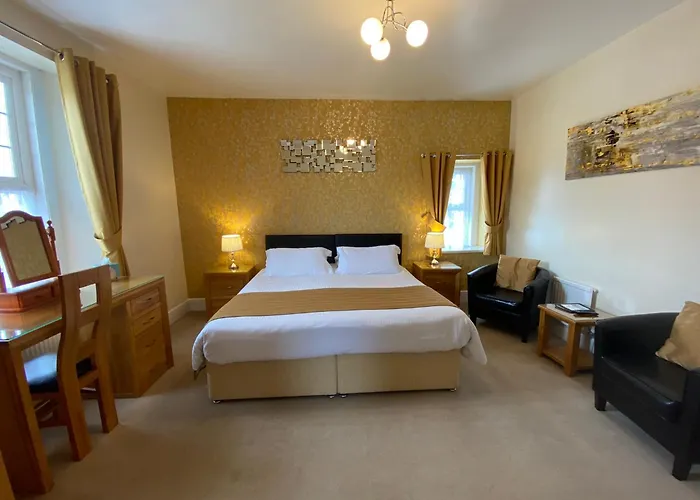 Paignton Court Bed & Breakfast